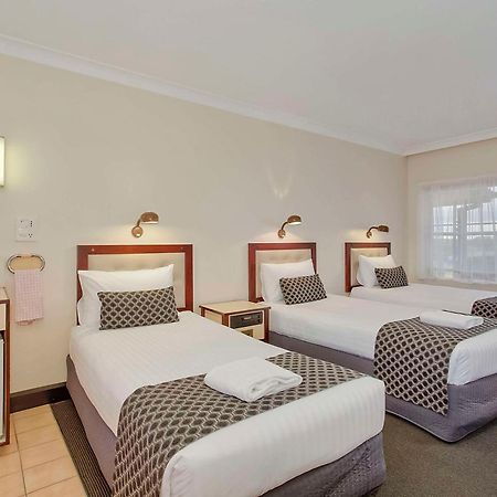 Econo Lodge Savannah Park Tamworth Exterior photo