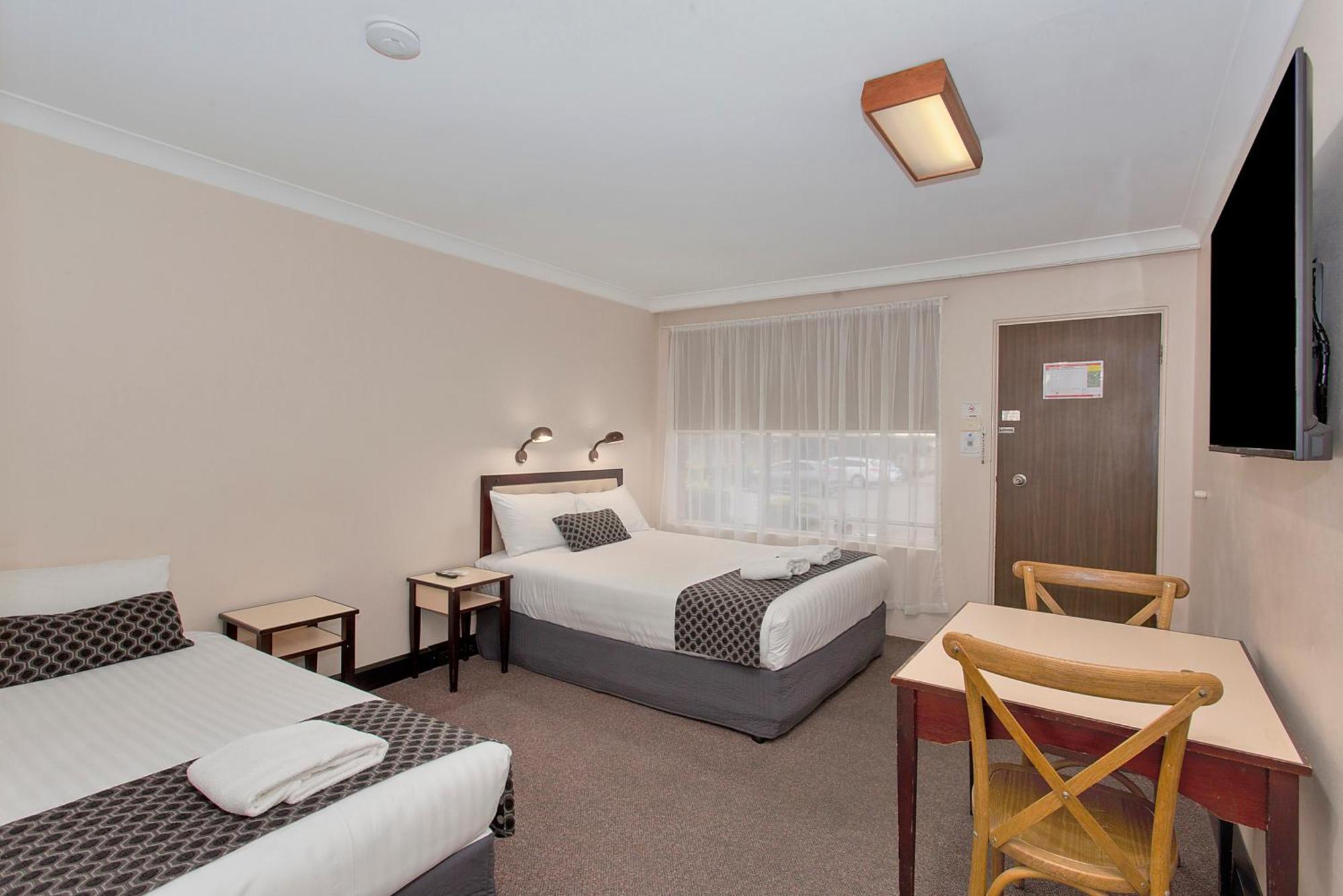 Econo Lodge Savannah Park Tamworth Exterior photo