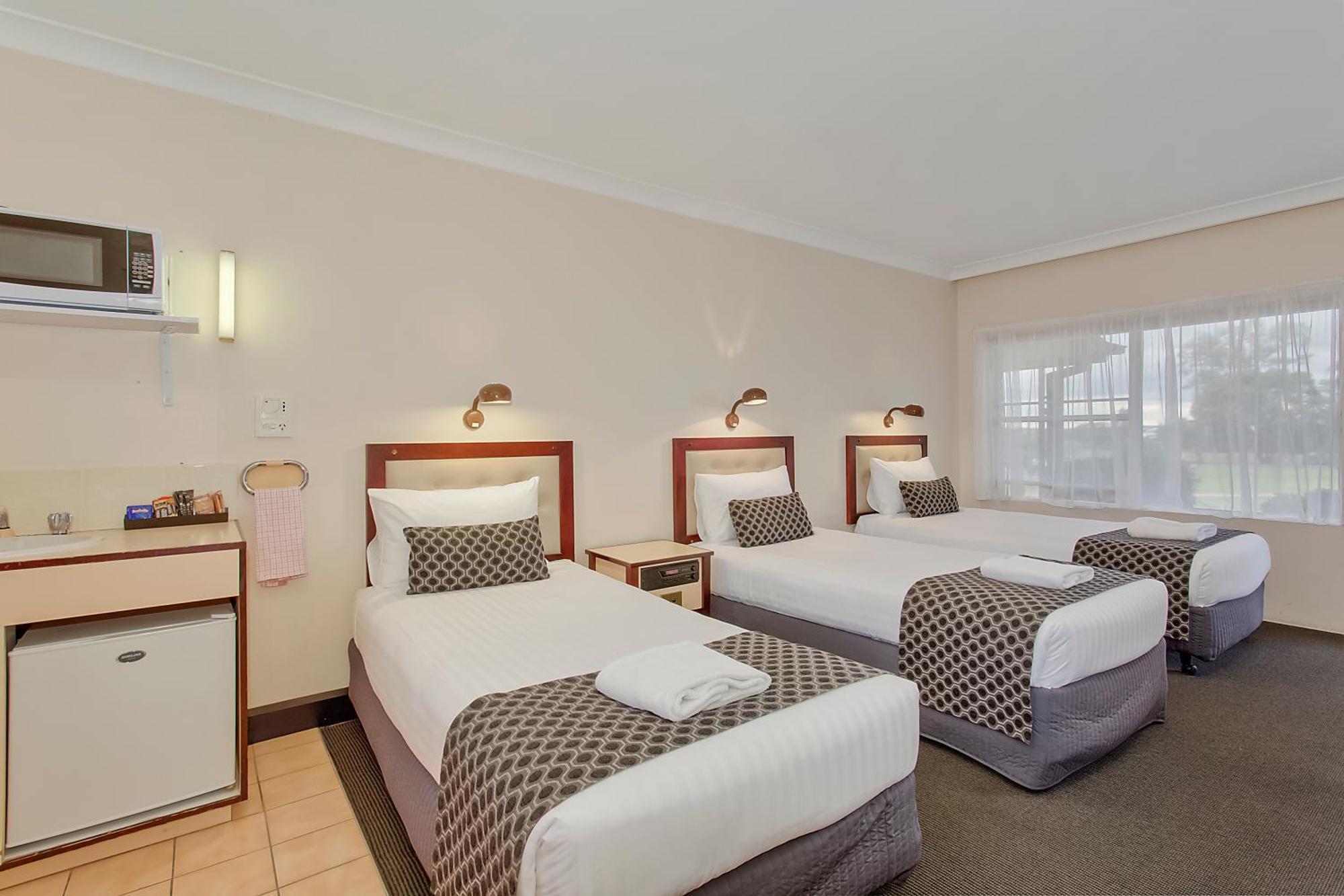 Econo Lodge Savannah Park Tamworth Exterior photo