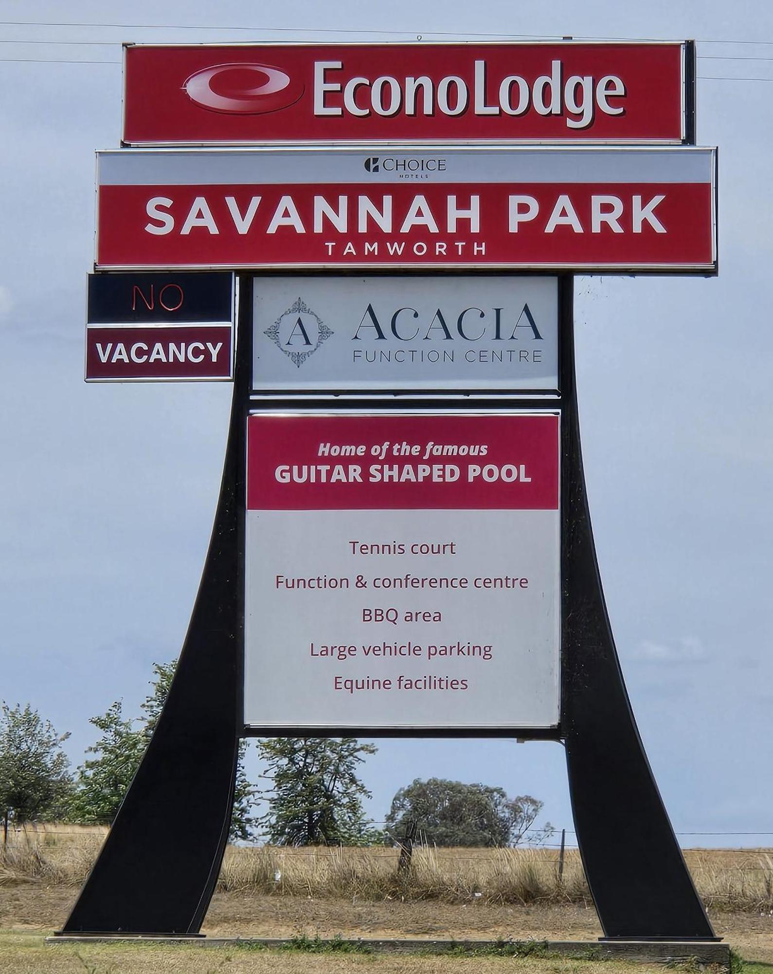 Econo Lodge Savannah Park Tamworth Exterior photo