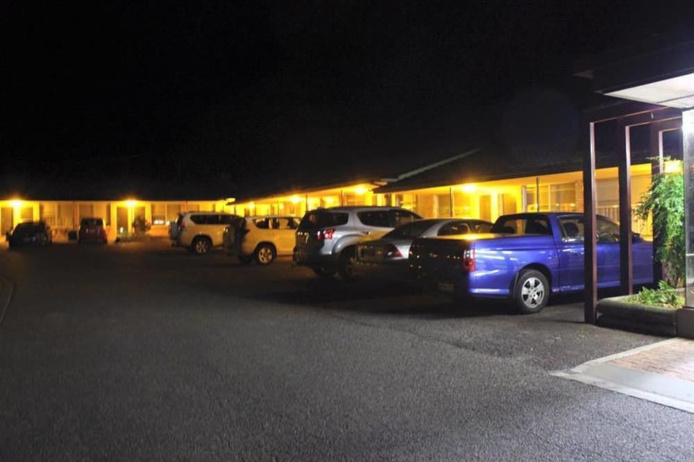 Econo Lodge Savannah Park Tamworth Exterior photo